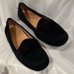 Vionic NORAH Black Suede Loafer Flats- 9.5Wide
